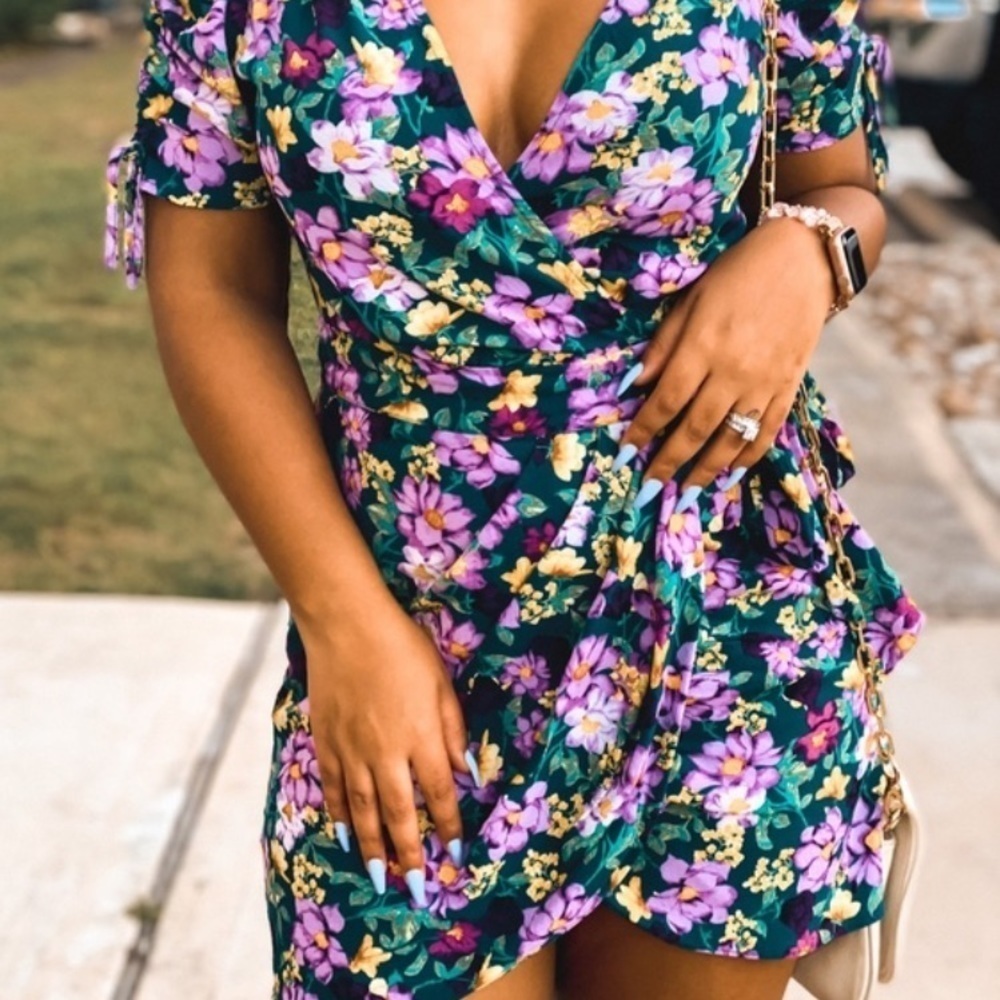 NWT Happy x Nature Size Medium Mini Wrap Dress Purple Floral Viscose $98